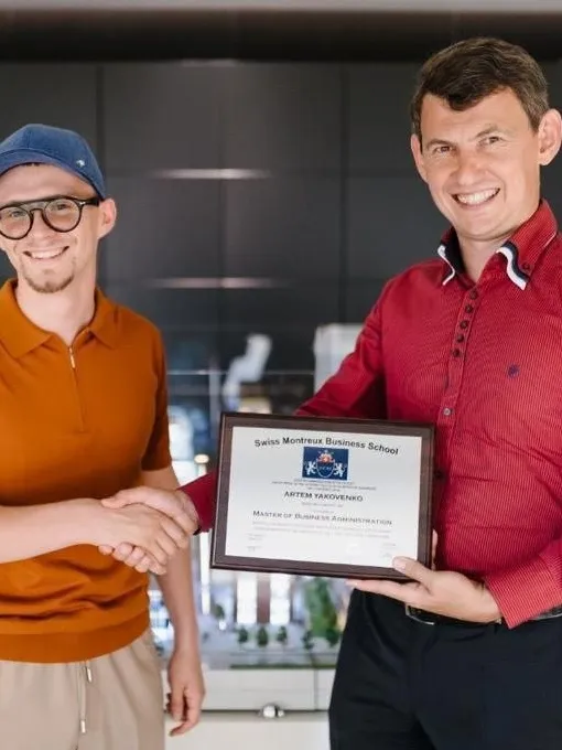 SMBS students and graduates